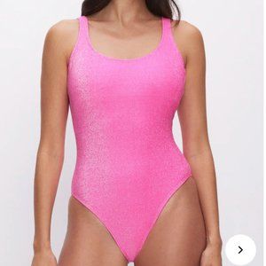 Good American Sparkle Modern Tank One Piece, Knockout Pink, Size M (GA sz 2)